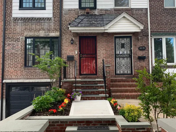 2043 26th St, Astoria, NY 11105