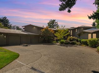 88 Cascade Ky, Bellevue, WA 98006
