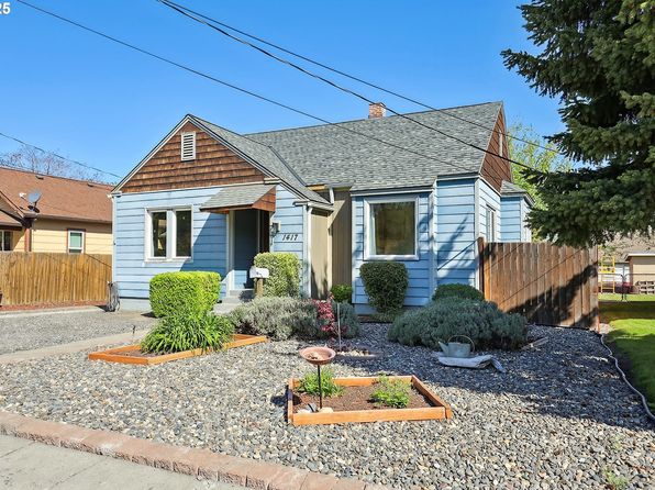 1417 E 13th St, The Dalles, OR 97058