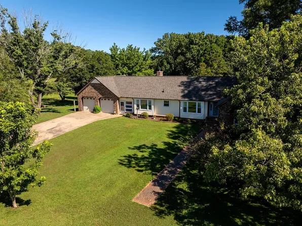1317 Highway 58, Buffalo Junction, VA 24529