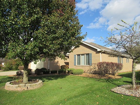 2nd image of 532 Marilyn Dr