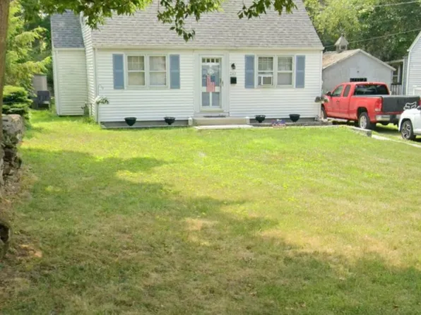 245 Tuscarora St, Lewiston, NY 14092