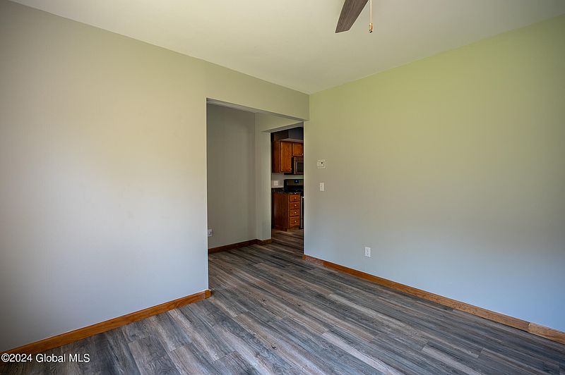 4th image of 1723 River Road