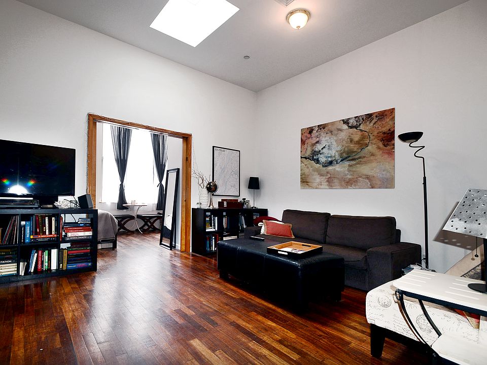 1st image of 124 Allen St APT 5B