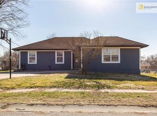 601 Birch St, Peculiar, MO 64078