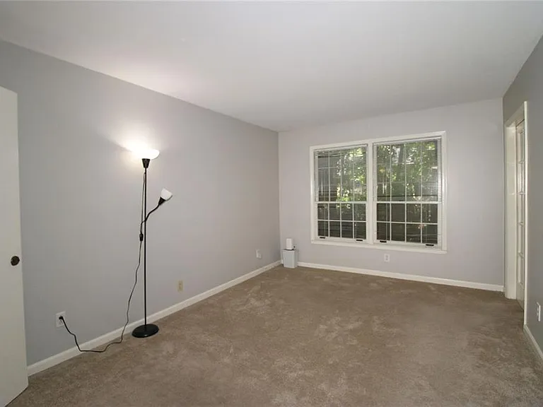 68 La Rue Pl NW — Photo 18