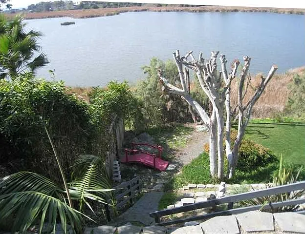 2373 Jefferson St — Photo 38