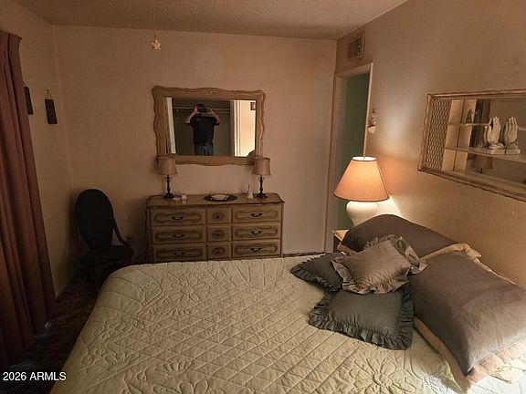 4th image of 2534 W BERRIDGE Lane #D207