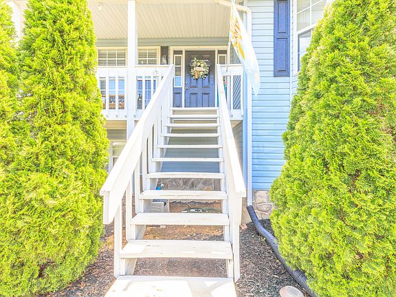 2nd image of 1621 Lagenia Ct