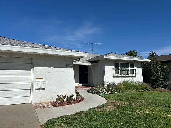 2nd image of 4033 71st St Unit B