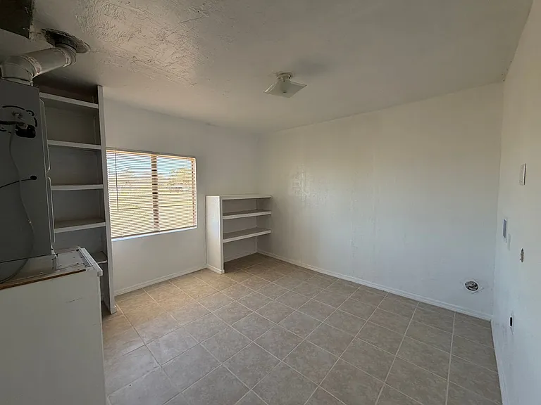9564 Hondo Rd — Photo 12