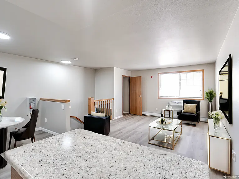 432 N Peters Ave — Photo 40