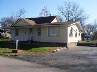 346 W Foster Ave, Medina, TN 38355