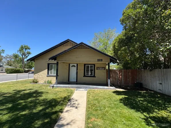 229 W D St, Tehachapi, CA 93561