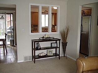 2nd image of 7439 N Lidgerwood St