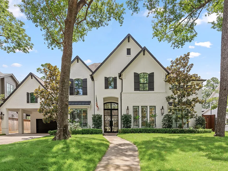 122 Sibelius Ln