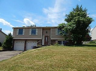 232 Briar Path, Imperial, PA 15126