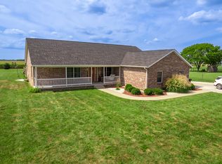 627 S 450th Rd E, Shelbyville, IN 46176