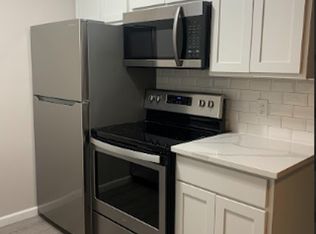 2171 Decker Rd UNIT 42, Walled Lake, MI 48390