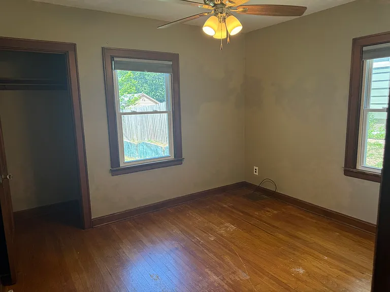 2608 Wilkes Ave — Photo 8