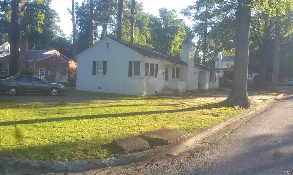 2nd image of 1867 Coggin St