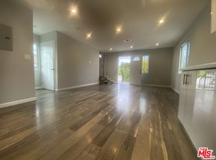 8448 Fenwick St, Sunland, CA 91040