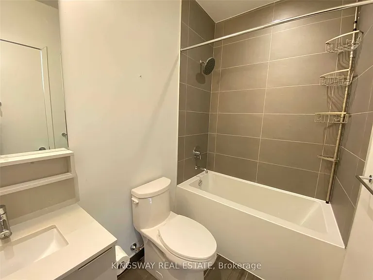 898 Portage Pkwy #Penthouse 05 — Photo 26