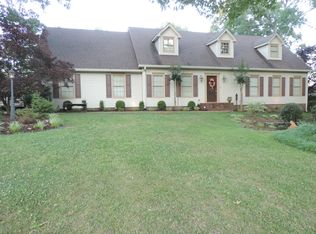 108 McIntosh Dr, Jackson, TN 38305