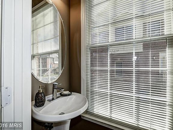 4th image of 5619 Brookland Ct