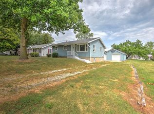 1804 W Olive St, Decatur, IL 62526