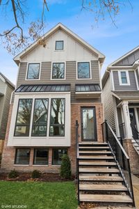 2445 W Cullom Ave, Chicago, IL, 60618