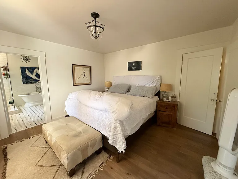 711 Moreno Rd — Photo 11
