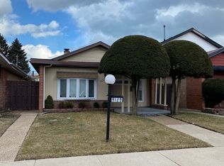 9129 S Yates Blvd, Chicago, IL