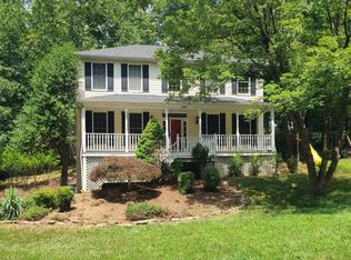 105 Oakwood Dr, Stafford, VA 22554