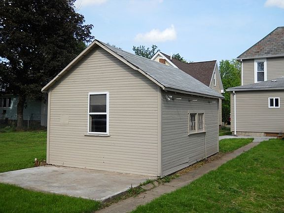 4th image of 119 Warner St