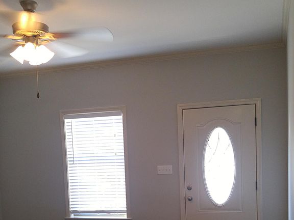 4th image of 130 Theo St #B1
