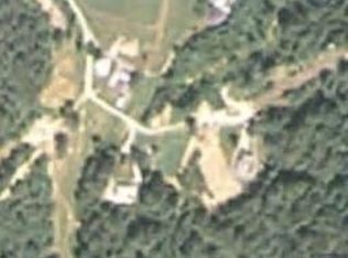 2136 Victory Ln, Lenoir, NC 28645