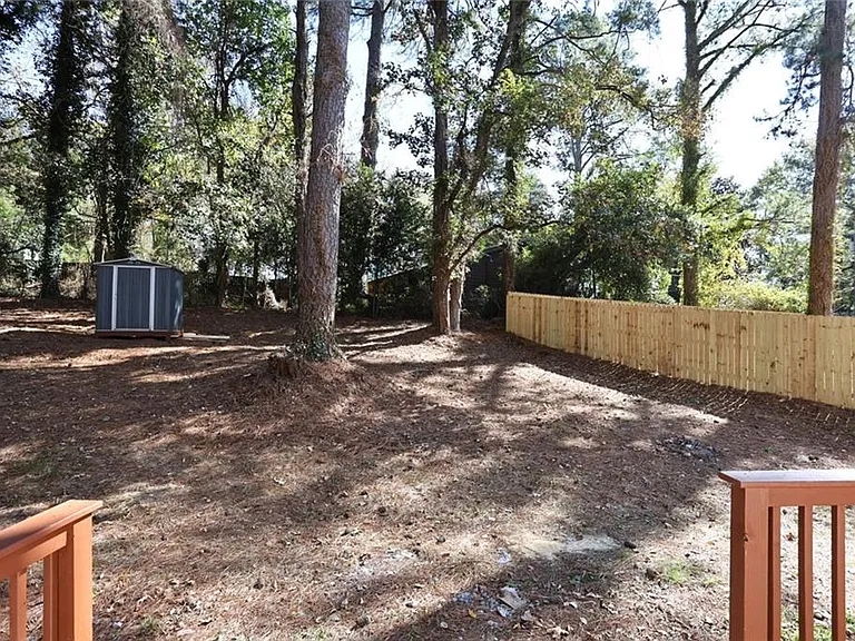 1508 Peachcrest Rd — Photo 22