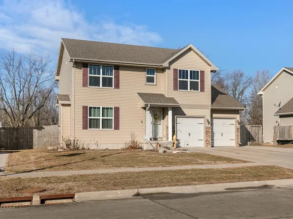 302 Filmore Ave SE, Bondurant, IA 50035