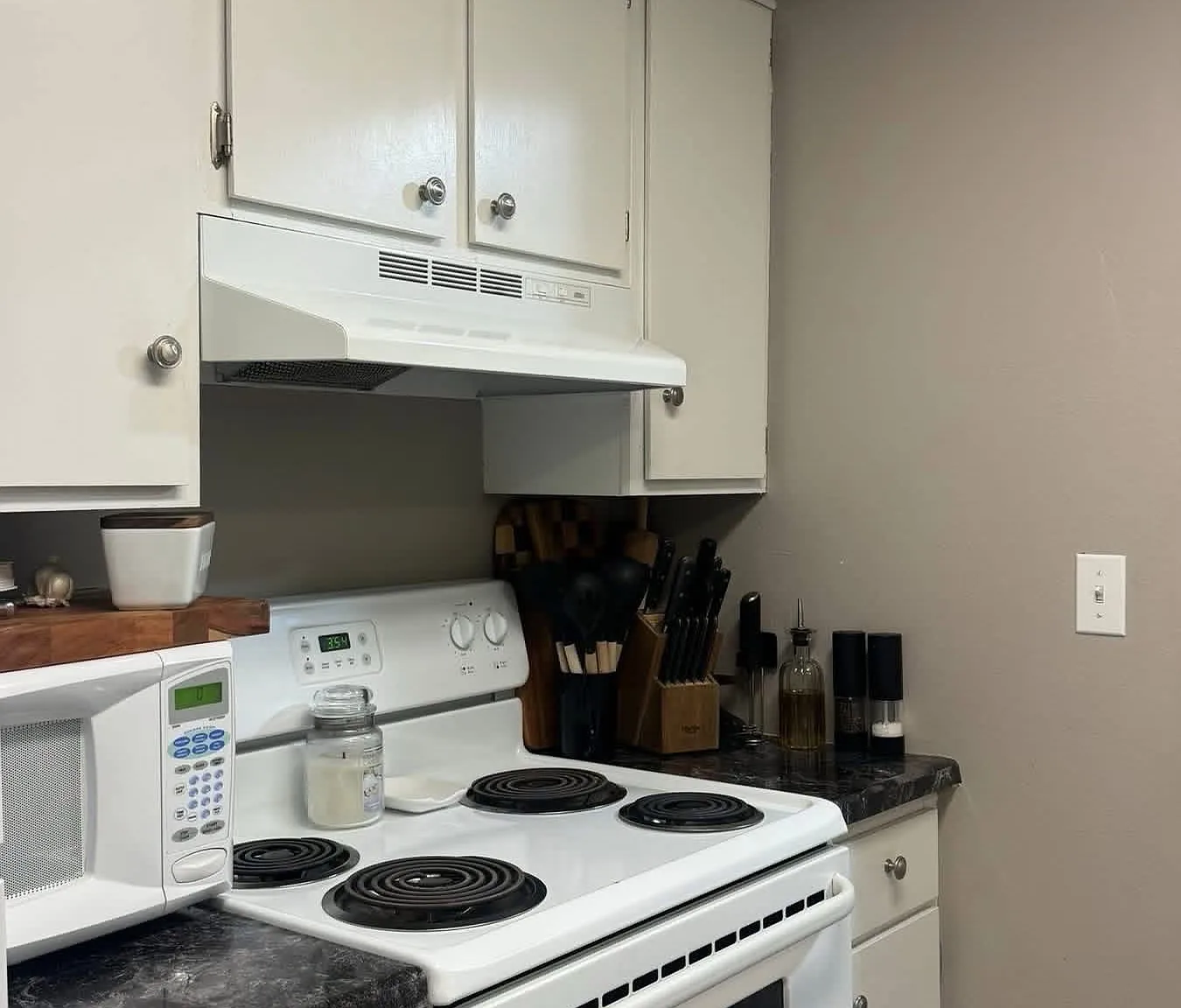 1 bed, 585 sqft, $1,200 — Photo 1
