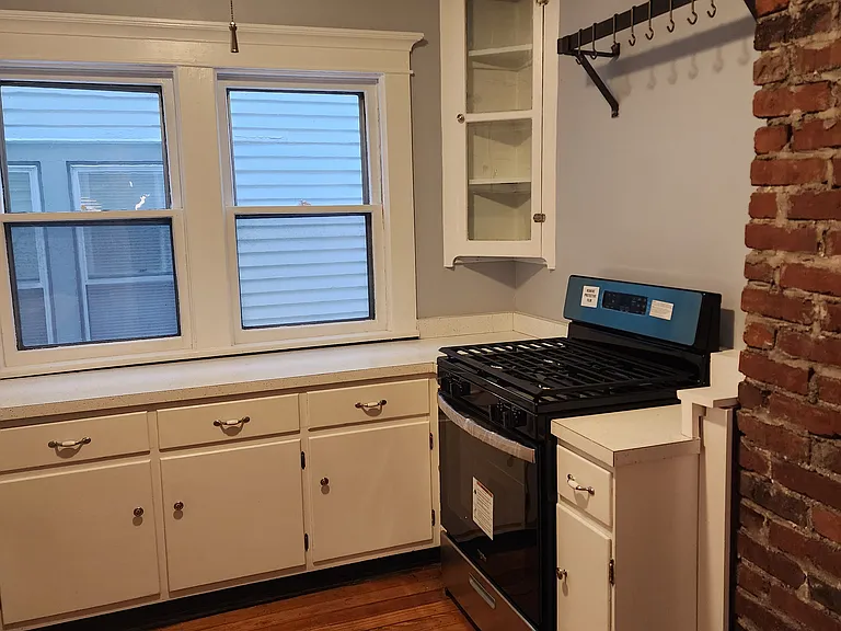 21 Cleveburn Pl #1 — Photo 6