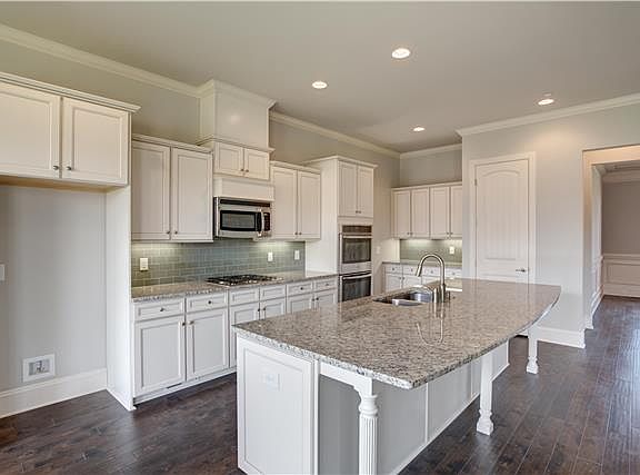 5th image of 2181 Capistrano Way #105-lot 105