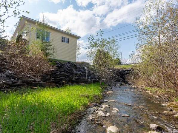 1 Church Avenue, Frenchville, ME 04745