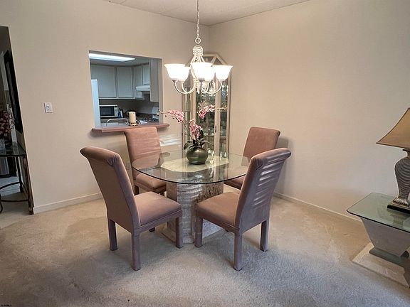 4th image of 3309 Dolphin Ave #3309