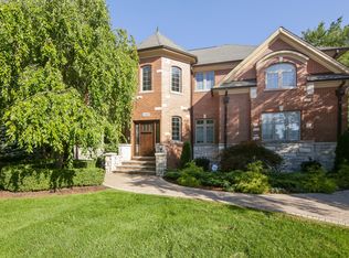 2360 Oak Tree Ln, Park Ridge, IL 60068