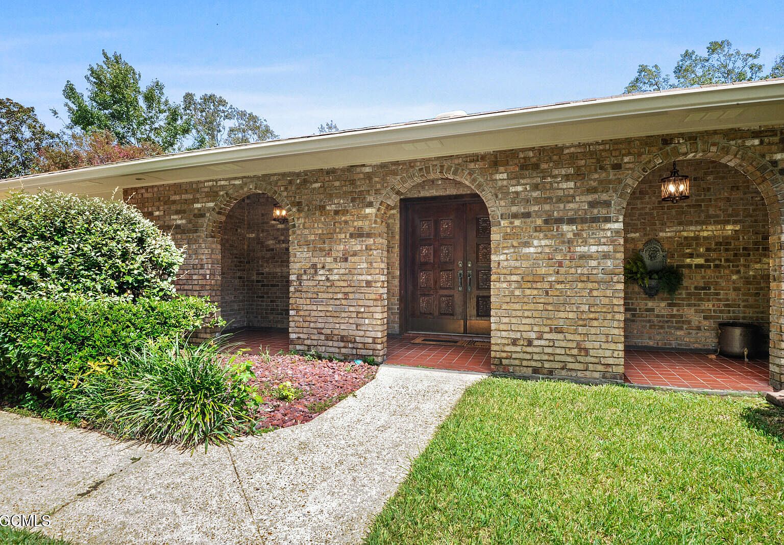 5563 Diamondhead Dr E, Diamondhead, MS 39525 Zillow