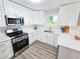 924 Trestman Ave, Virginia Beach, VA 23464