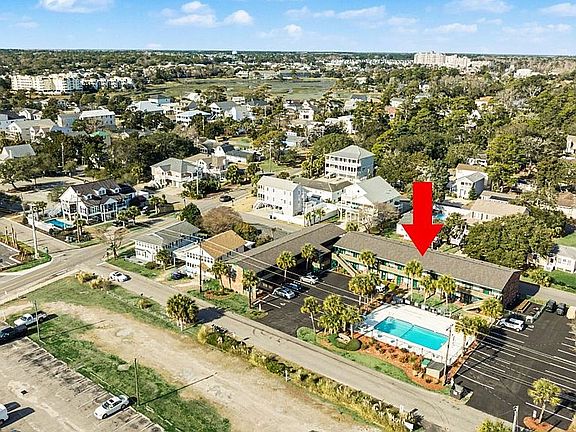 2nd image of 4516 Seaview St Unit 142