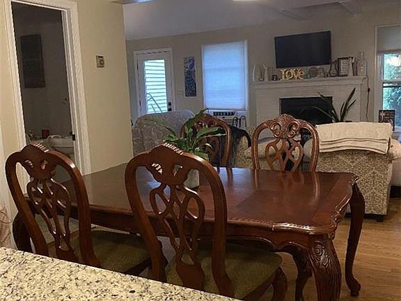 4th image of 3 Hickory Ln Unit 3