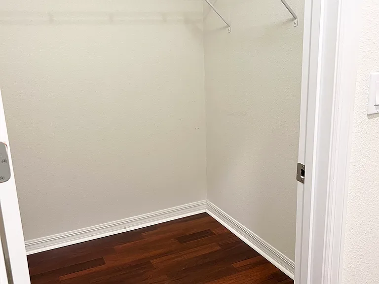 1523 Glen Grove Loop — Photo 23